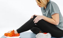 Dolore alle ginocchia, come può aiutarti lo Yoga